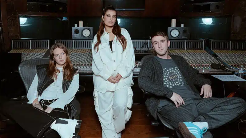 Nelly Furtado releases ‘Love Bites’