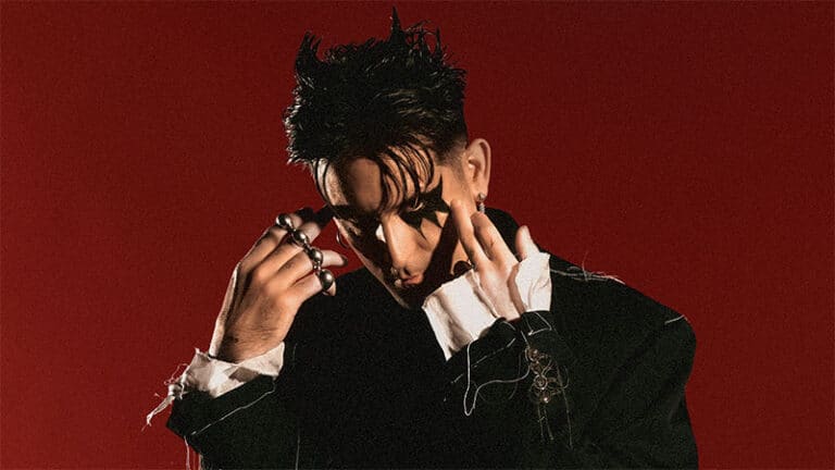 G-Eazy welcomes fans to the ‘Freak Show’