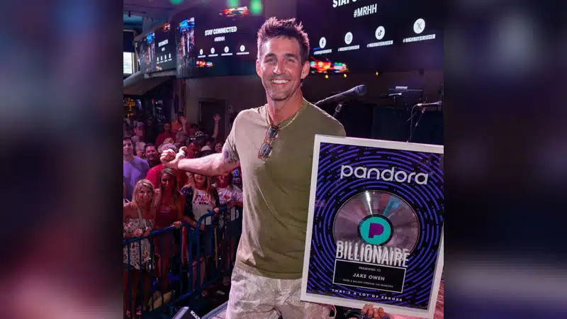 Jake Owen awarded Pandora Billionaires plaque Jake Owen awarded Pandora Billionaires plaque