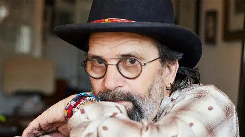 Steve Earle releases ‘Copperhead Road’ acoustic live version