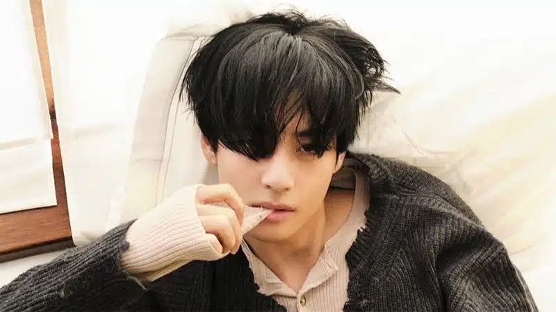 BTS’ V releases Type 1 photobook