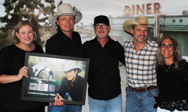 Chris LeDoux’s ‘This Cowboy’s Hat’ receives RIAA platinum certification