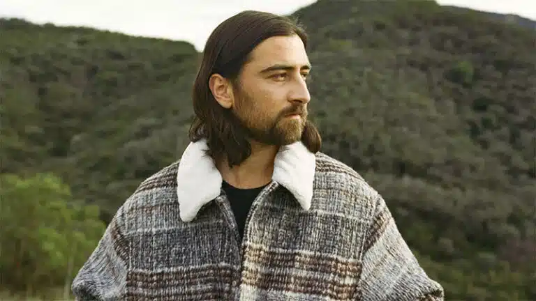 Noah Kahan achieves new accolades with ‘Stick Season’