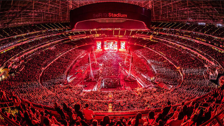 Red Hot Chili Peppers wraps global Unlimited Love Tour with record-breaking run