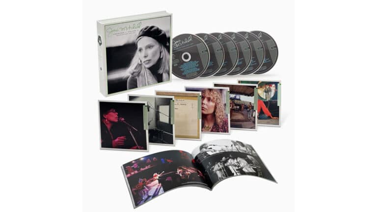 Joni Mitchell ‘Traveling (Hejira)’ demo released