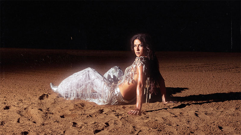Kassi Ashton releases ‘The Straw’