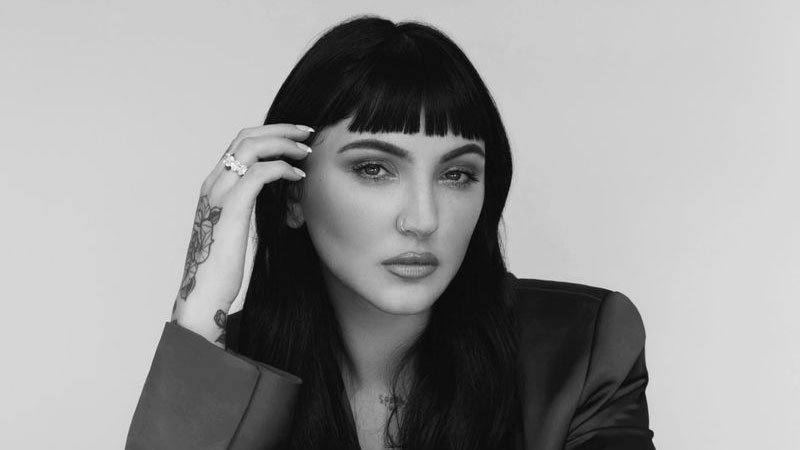 Julia Michaels sells song catalog