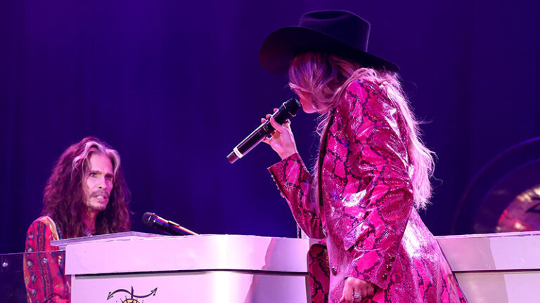 Janie’s Fund raises .5 million as Steven Tyler returns to the stage