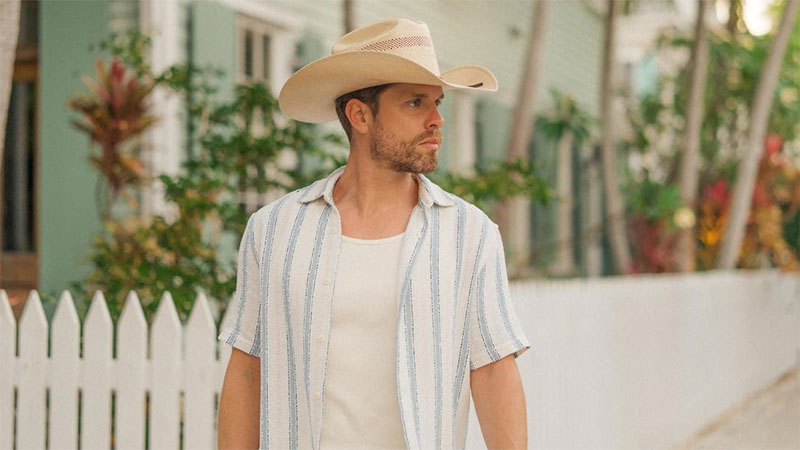 Dustin Lynch drops ‘Easy to Love’