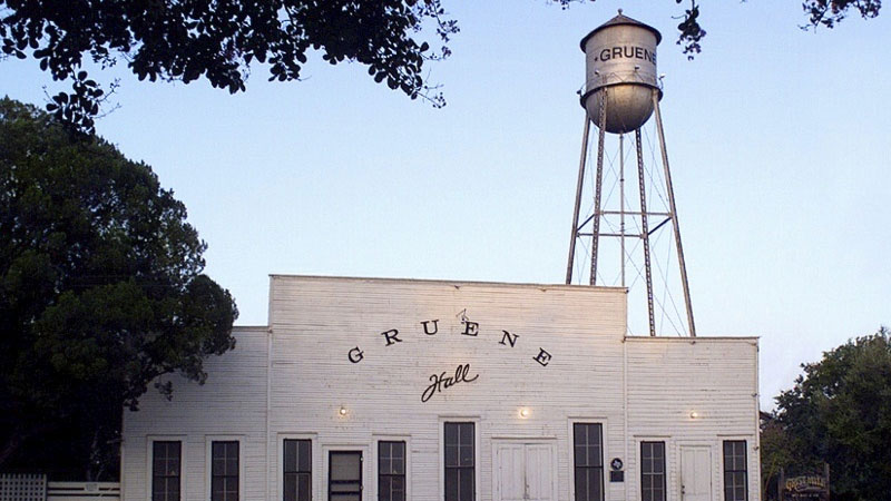 Texas’ Gruene Hall marks 50th anniversary with free year of concerts