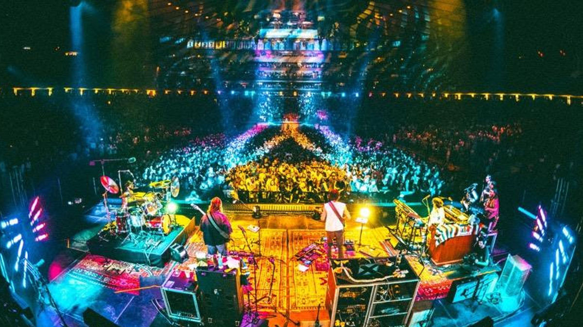 Goose conquers Madison Square Garden in curfew-defying marathon performance