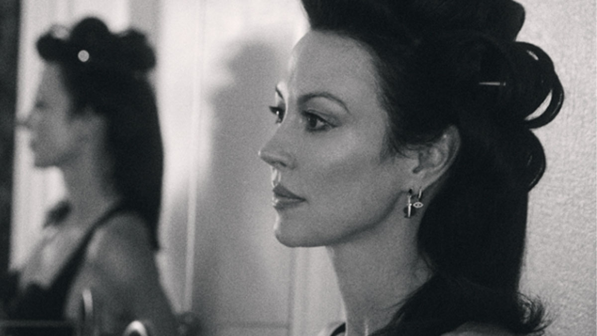 Amanda Shires shares ‘Piece of Mind’