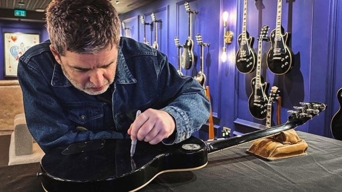 Gibson Custom partners with Noel Gallagher