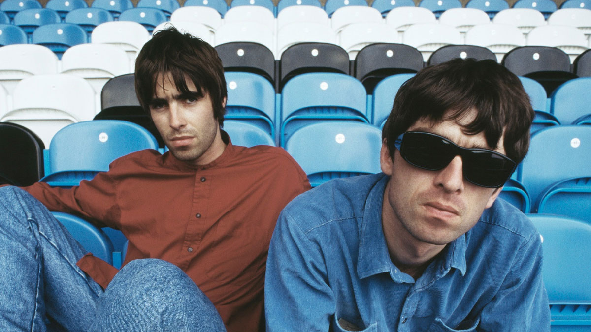 Oasis photographer offers rare insight into the band with exhibition