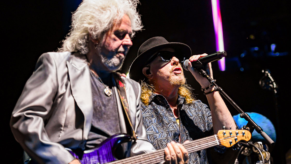 Triumphant Toto brings over ten thousand on VA tour stop