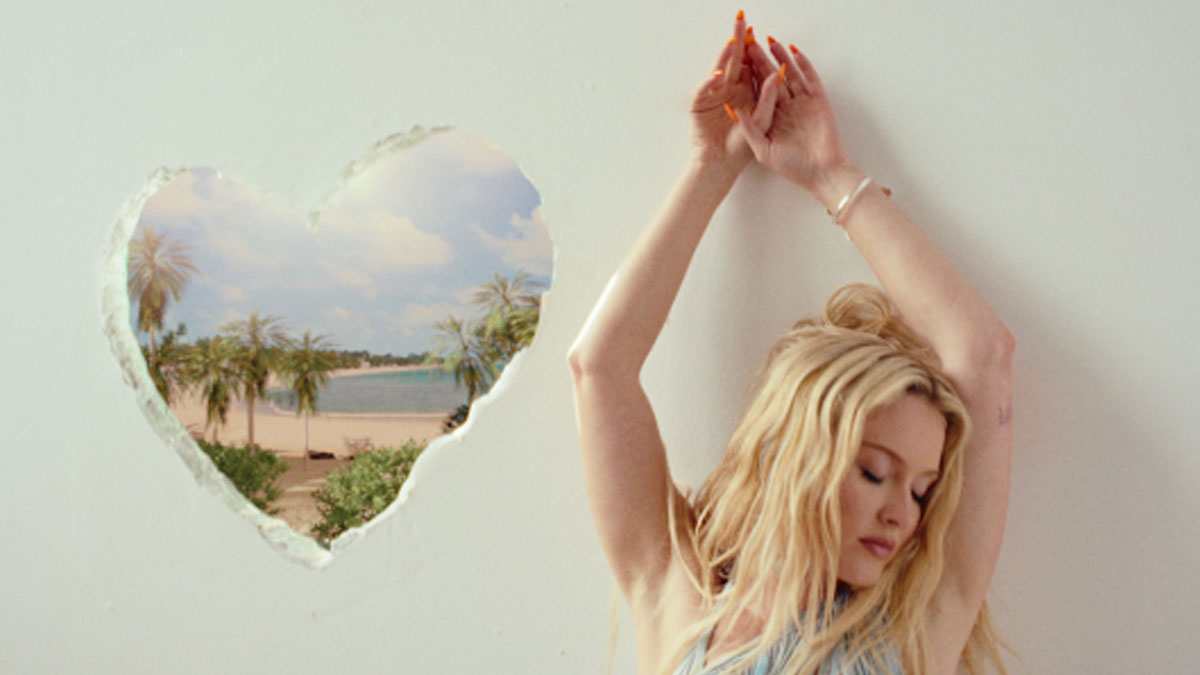 Zara Larsson releases ‘Crush’ video