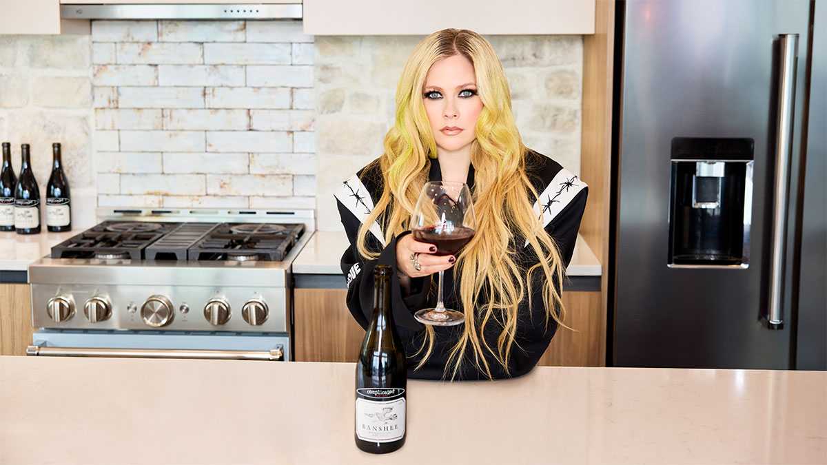 Avril Lavigne launches Complicated Pinot Noir with Banshee Wines