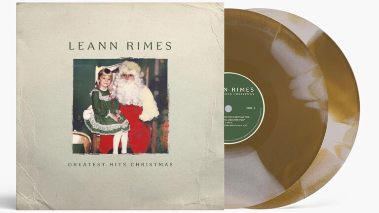 LeAnn Rimes unwraps ‘Greatest Hits Christmas’