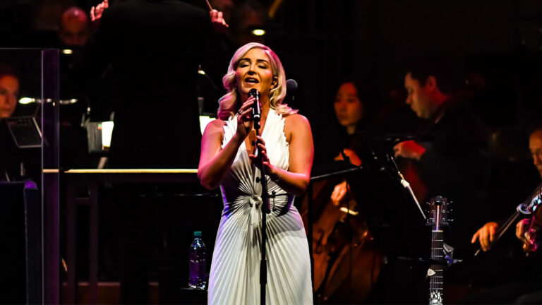 Maggie Rose shares ‘Sting’, kicks off 2025 AmericanaFest