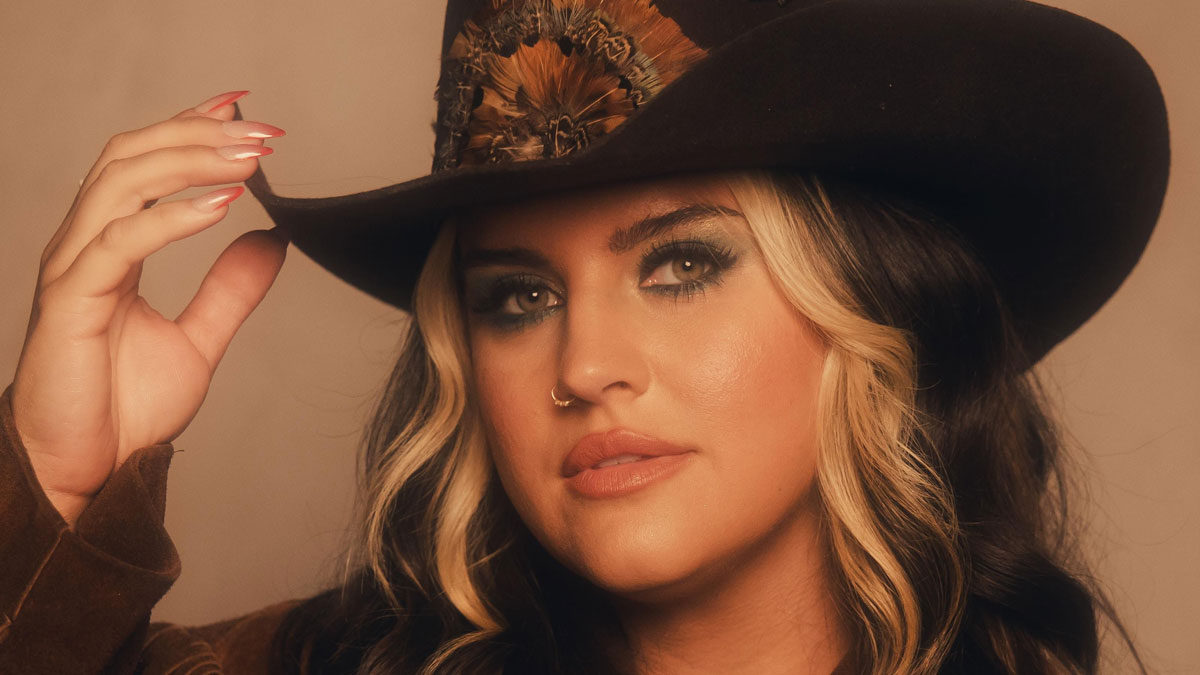 Taylor Austin Dye drops ‘Damn Good Day’