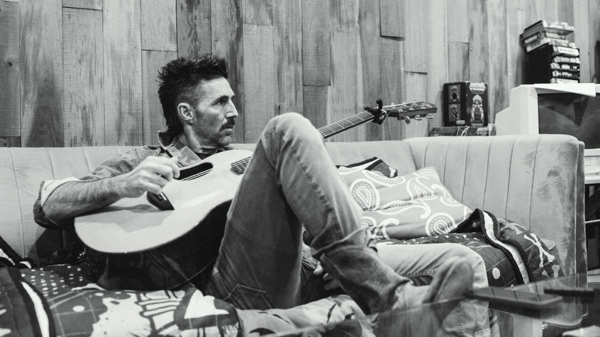 Jake Owen releases Jerry Lee Lewis cover