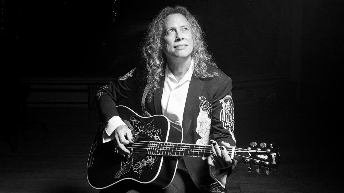 Gibson unveils The Kirk Hammett Raven Gibson unveils The Kirk Hammett Raven