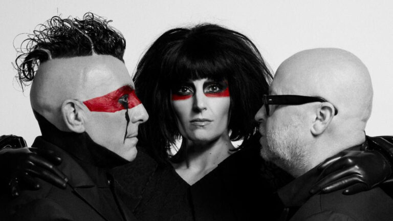 Puscifer unveils ‘Pendulum’