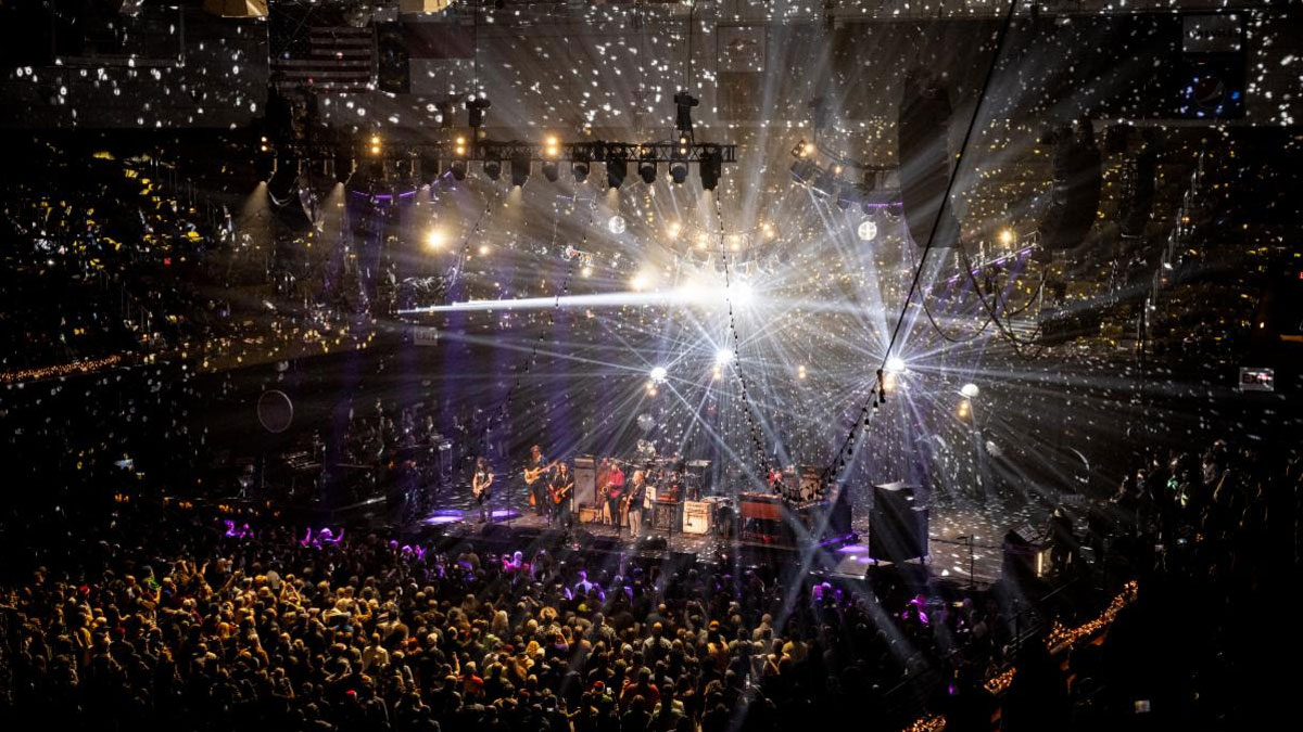 Warren Haynes unveils 2025 Christmas Jam