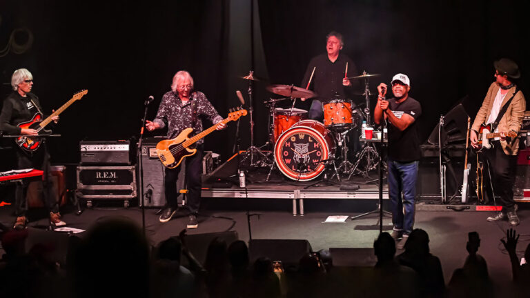 Howl Owl Howl is a Hoot that rocks Howl Owl Howl is a Hoot that rocks