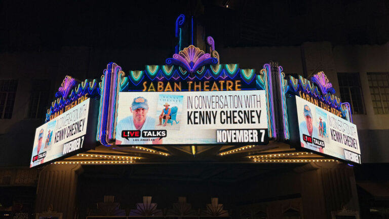 Kenny Chesney discusses storied career during LA book show Kenny Chesney discusses storied career during LA book show