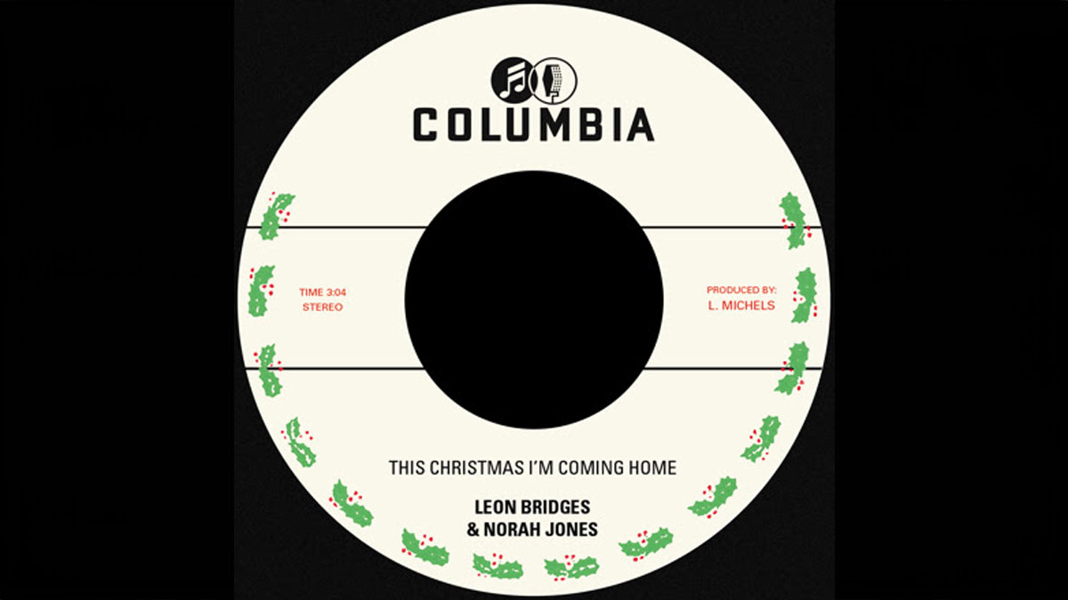 Leon Bridges, Norah Jones share holiday duet Leon Bridges, Norah Jones share holiday duet
