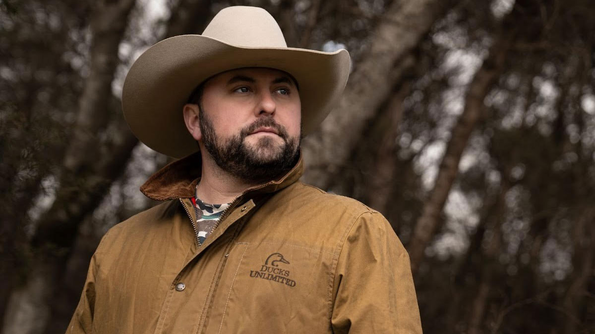 Tyler Farr announces acoustic The Quit Bein’ Country Tour Tyler Farr announces acoustic The Quit Bein’ Country Tour